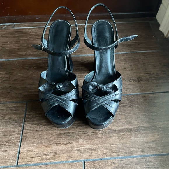 Saint Laurent Bianca Platform Heels - Picture 5 of 5